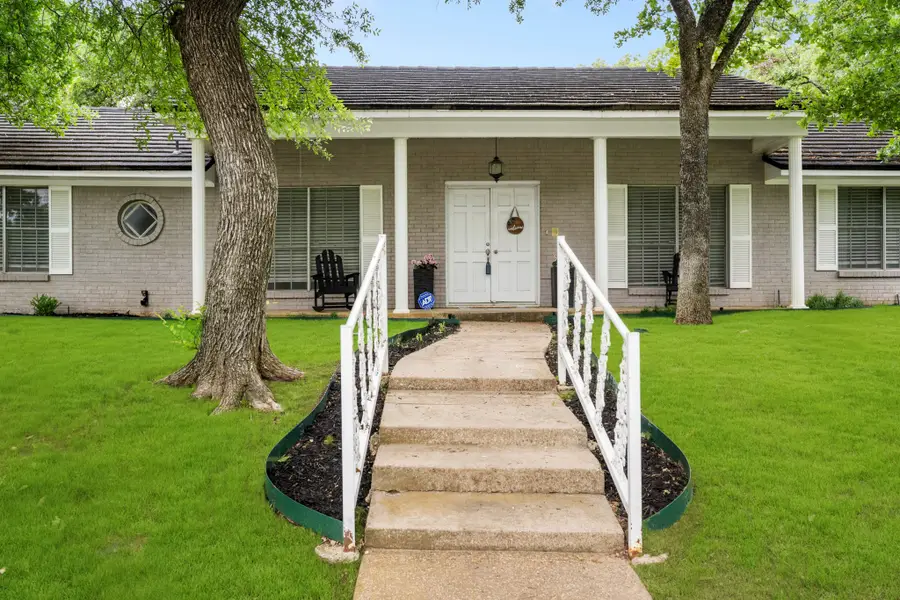 1804 W Cedar Elm Drive, Arlington, TX 76012 - #2