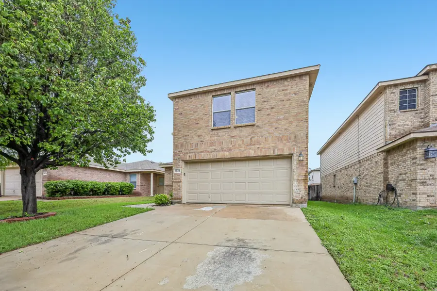 8820 Valley River Drive, Fort Worth, TX 76244 - #2