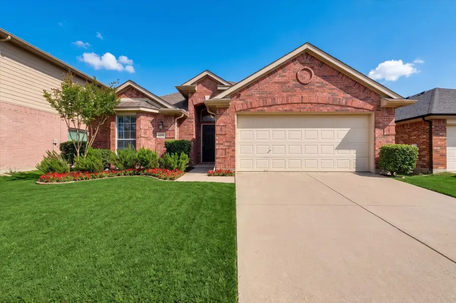 1220 Goldeneye, Aubrey, TX 76227 - #2