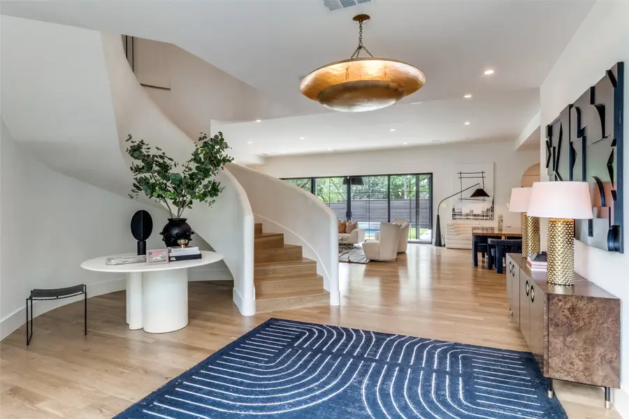 7122 Lakewood Boulevard, Dallas, TX 75214 - #2