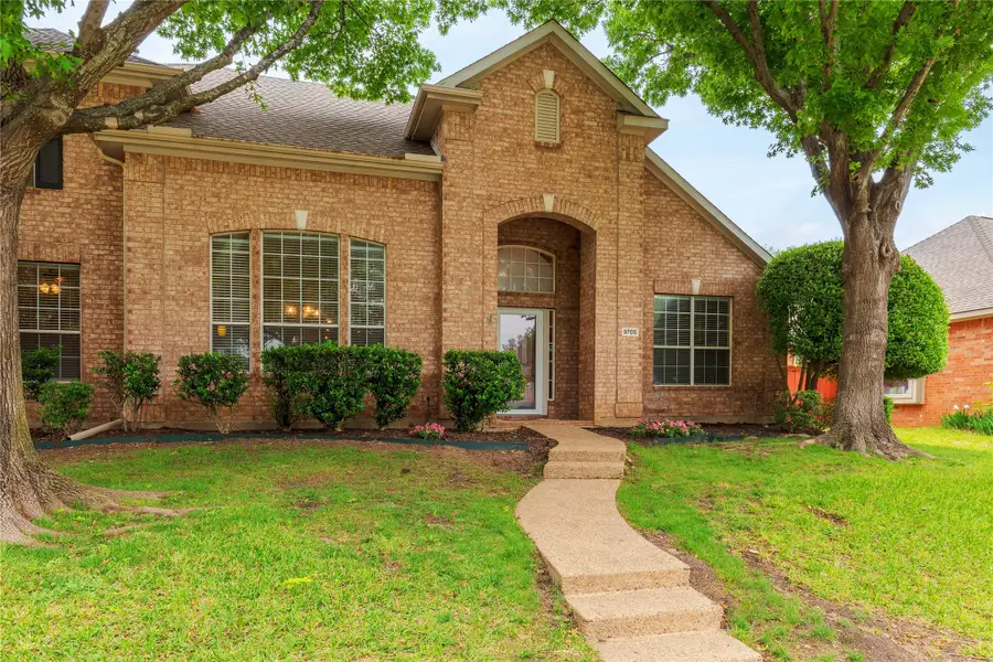 9705 Southern Hills Drive, Plano, TX 75025 - #2