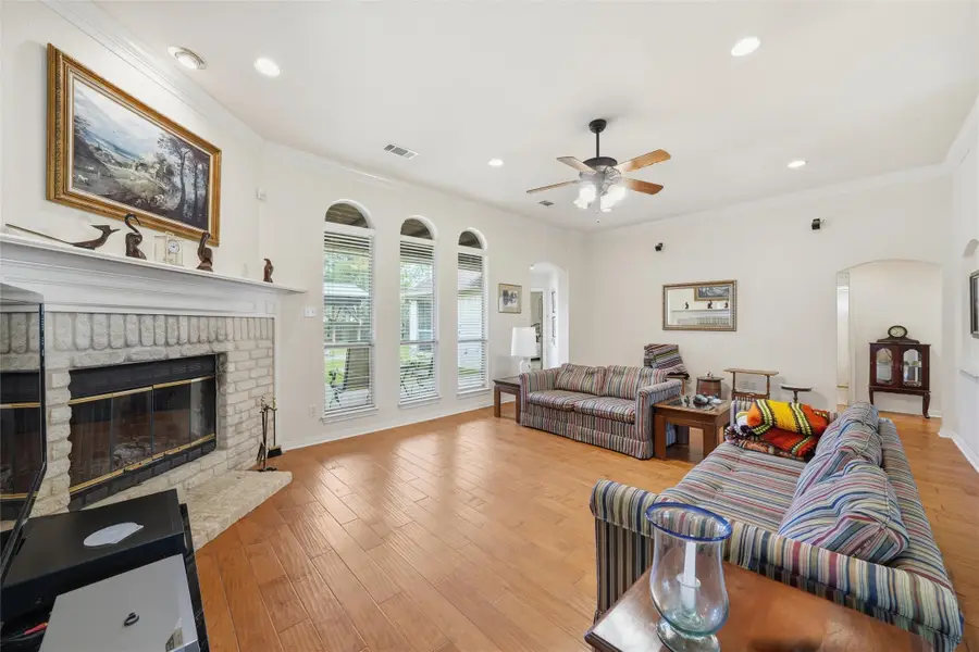 1681 W Tate Avenue, Robinson, TX 76706 - #2