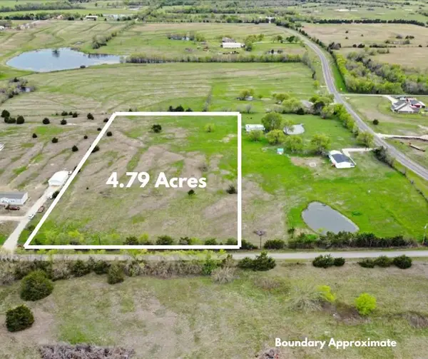 1721 County Road 1027, Celeste, TX 75423