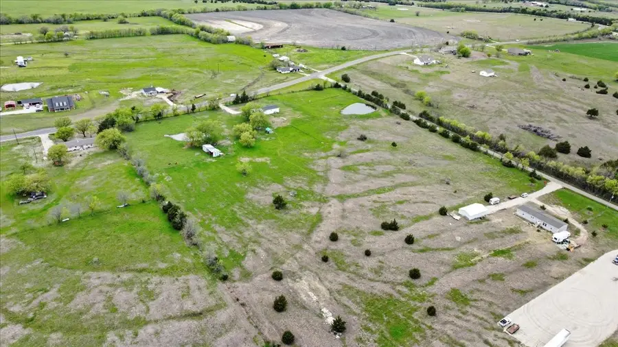 1721 County Road 1027, Celeste, TX 75423 - #3