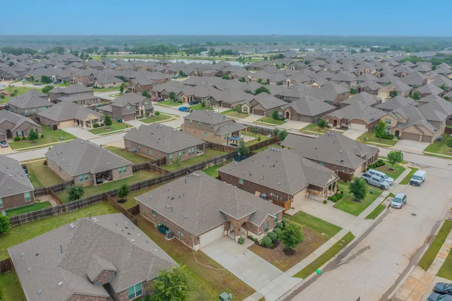 2808 Grizzly Road, Aubrey, TX 76227 - #2