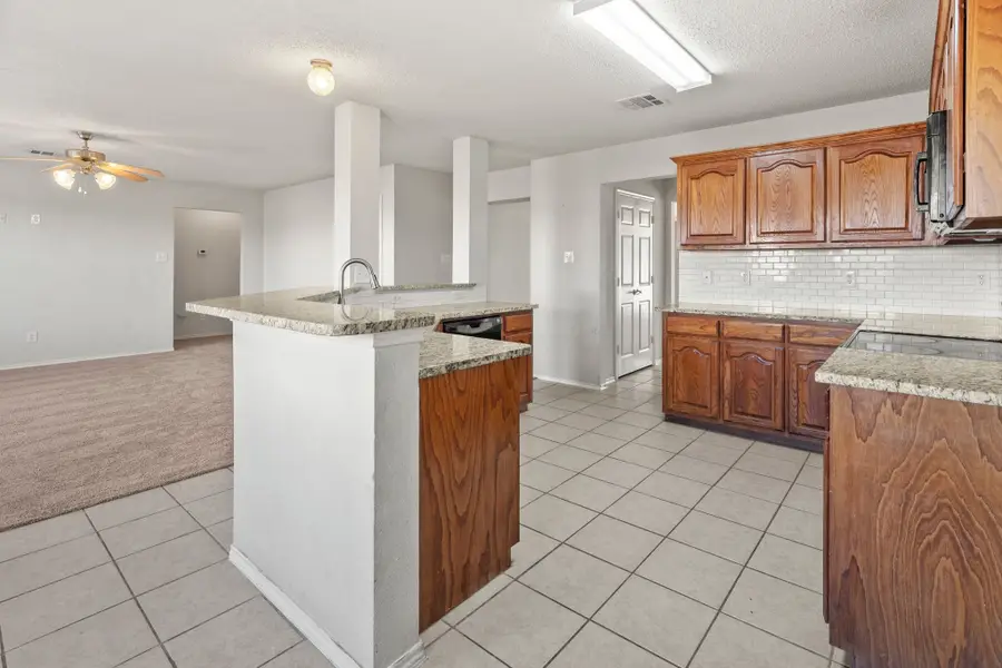 6518 Ashland Drive, Greenville, TX 75402 - #3