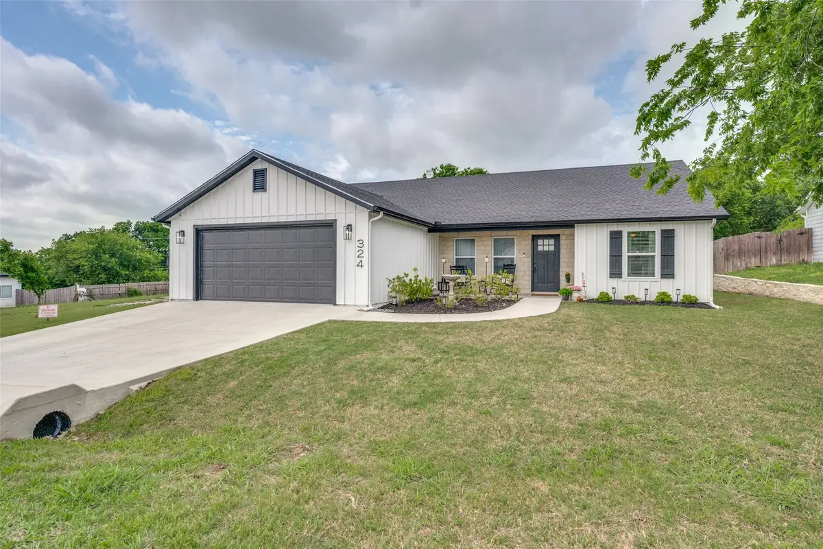 324 Hillcroft Road, Fort Worth, TX 76108 - #1