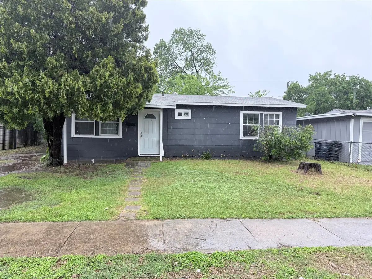 3705 Castleman Street, Fort Worth, TX 76119 - #1