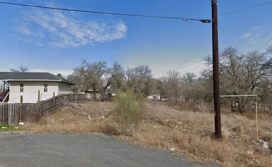 4610 Waterbird Way, Elmendorf, TX 78112 - #2