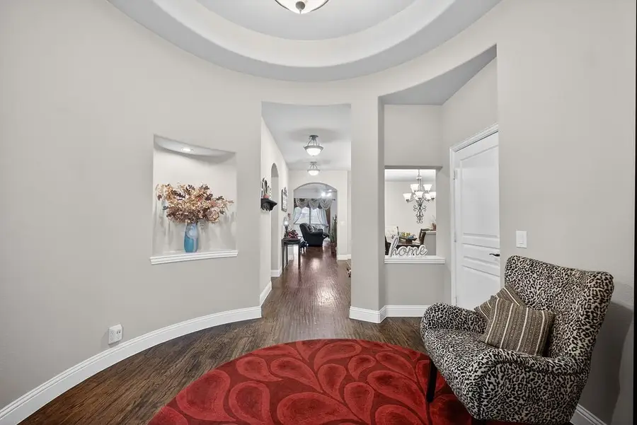 2840 Mariposa Drive, Grand Prairie, TX 75054 - #3