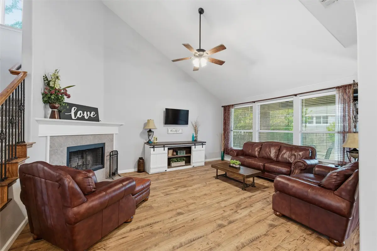 1121 Linden Drive, Burleson, TX 76028 - #1