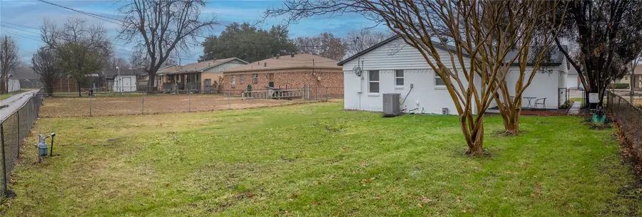 1213 Bowie Street, Garland, TX 75040 - #2