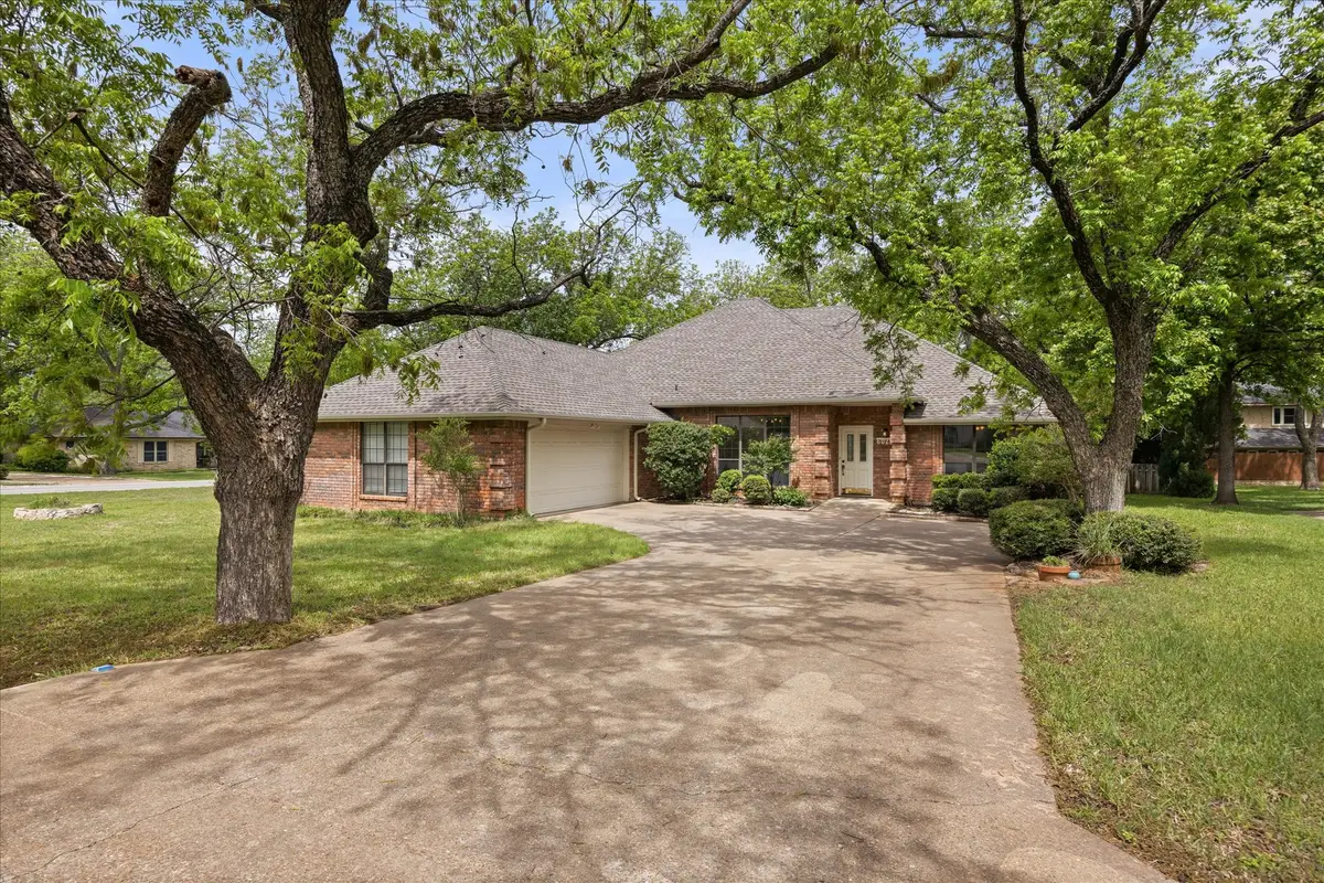 6023 Melrose Circle, Granbury, TX 76049 - #1