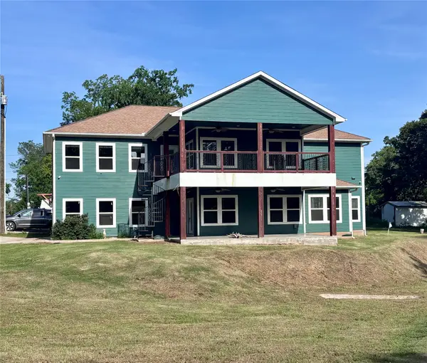 16 Beach Drive, Pottsboro, TX 75076