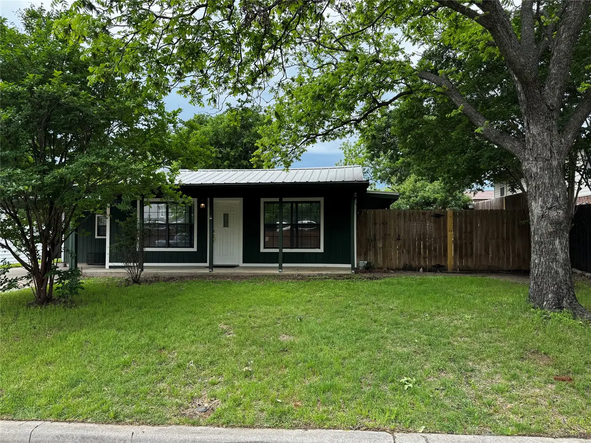 484 S First Avenue, Stephenville, TX 76401 - #1