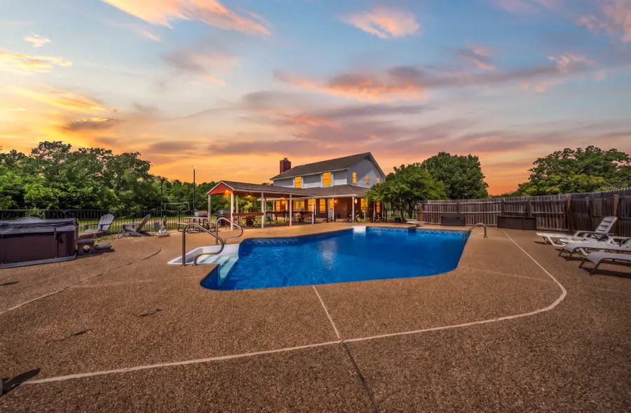 129 Lemley Lane, Waco, TX 76705 - #2