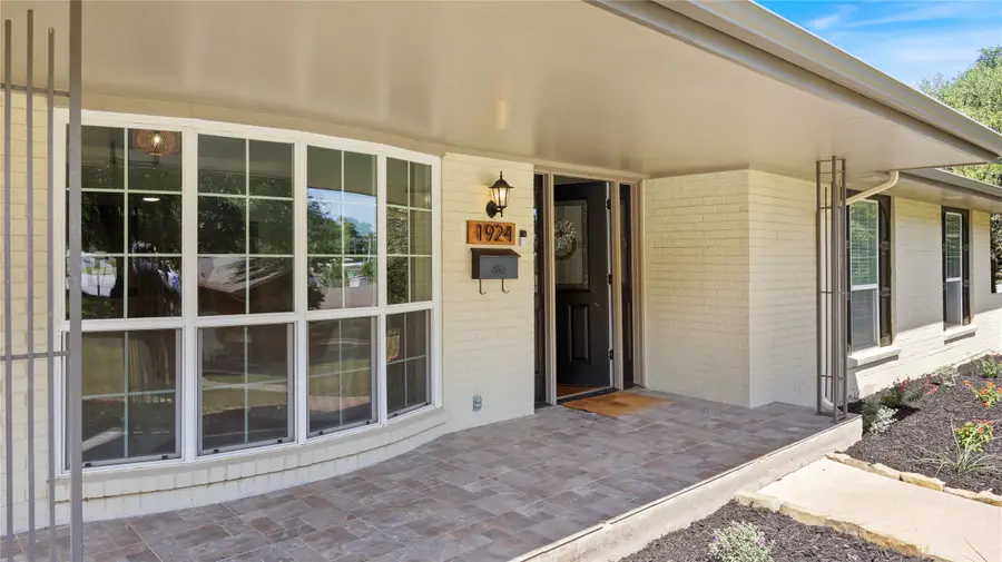 1924 Dakar Road E, Fort Worth, TX 76116 - #3