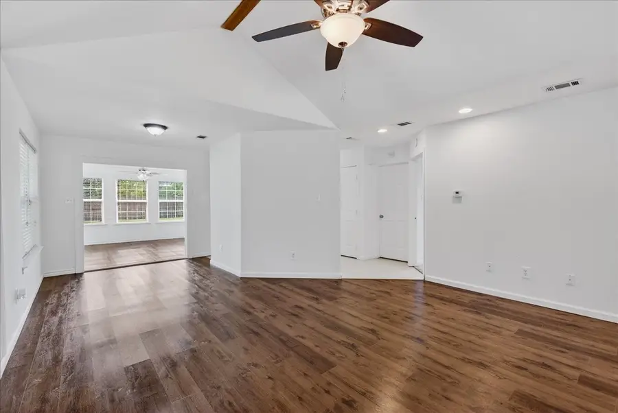 19515 E Market, Mabank, TX 75147 - #2