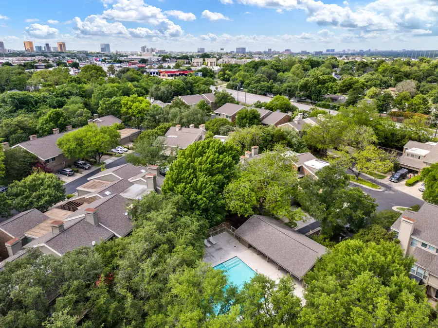 6702 E Northwest Highway, Dallas, TX 75231 - #2