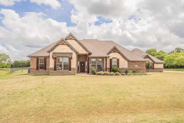 146 Buddy Court, Millsap, TX 76066