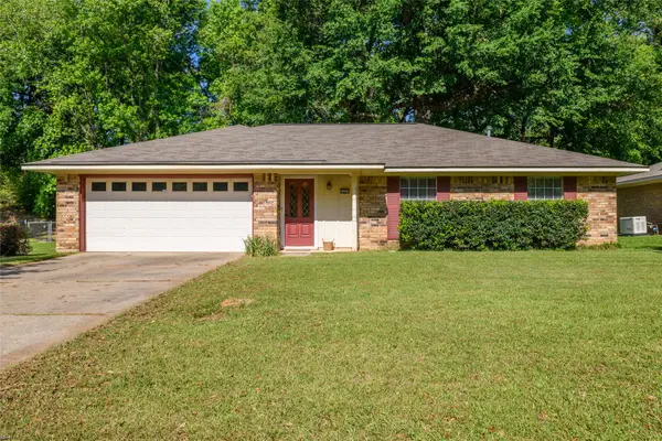 3207 Pine Haven Lane, Haughton, LA 71037