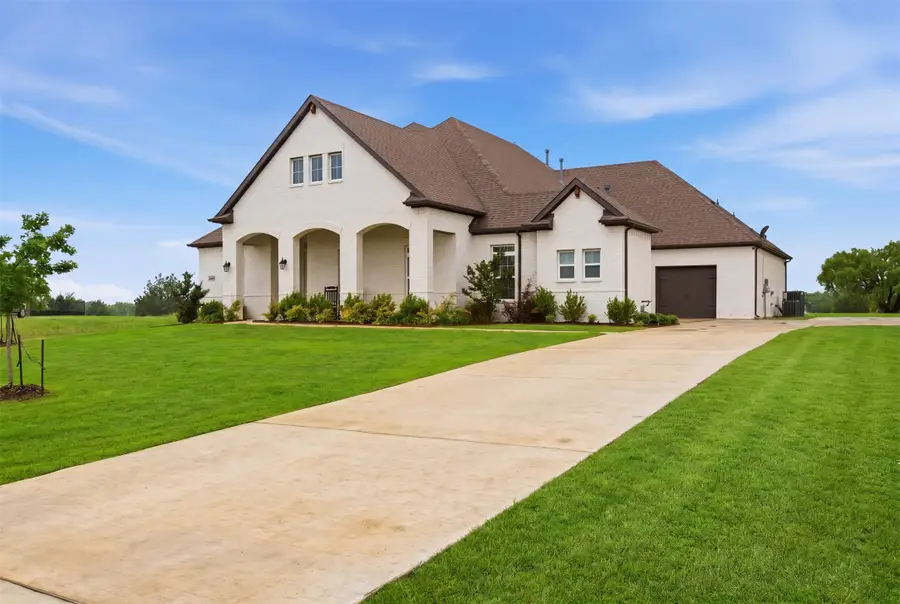 6008 Glenwood Drive, Joshua, TX 76058 - #2