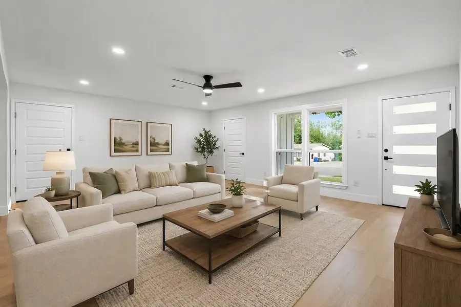 2528 Springvale Drive, Farmers Branch, TX 75234 - #3