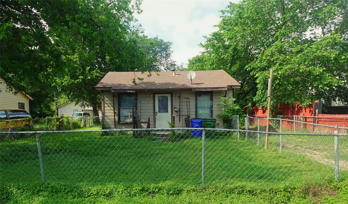 10923 Limestone Drive, Balch Springs, TX 75180 - #1