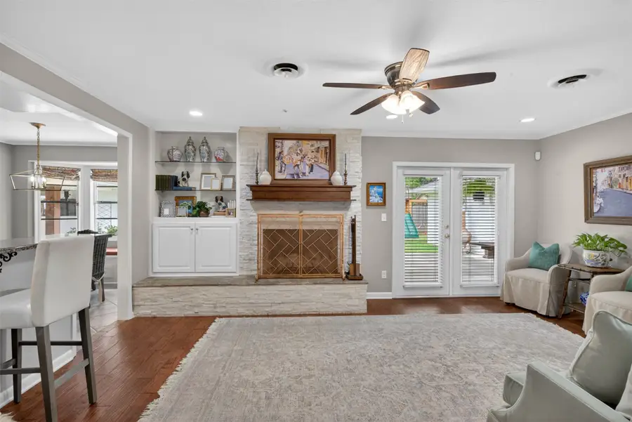 8321 Spring Lake Drive, Shreveport, LA 71106 - #2