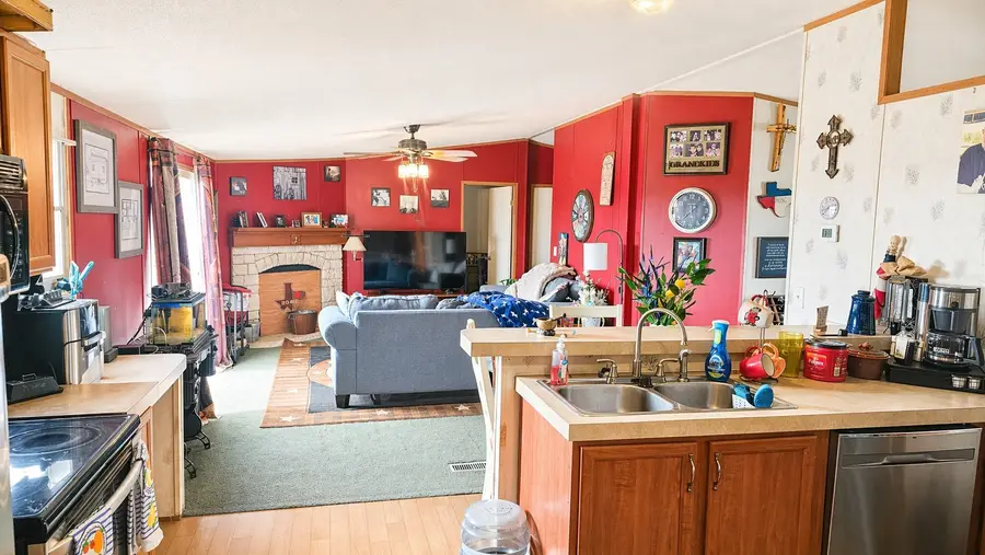 9217 Montana Street, Joshua, TX 76058 - #3