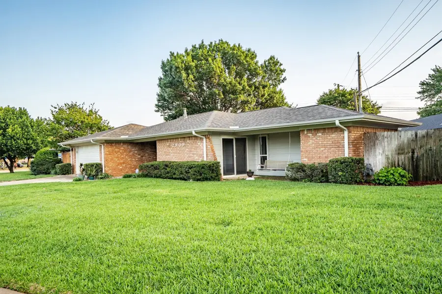 2909 Hillcrest Drive, Irving, TX 75062 - #2