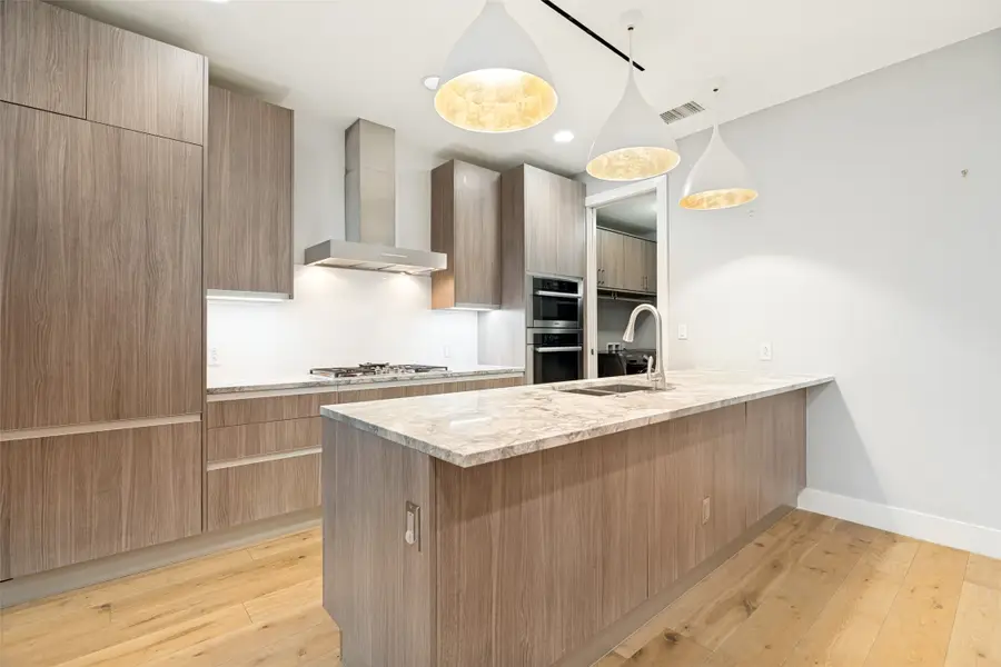 3130 N Harwood Street #905, Dallas, TX 75201 - #2