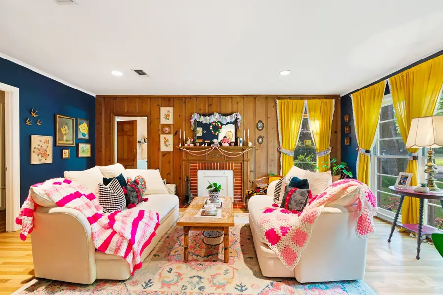 2000 Simpson Street, Paris, TX 75460 - #3