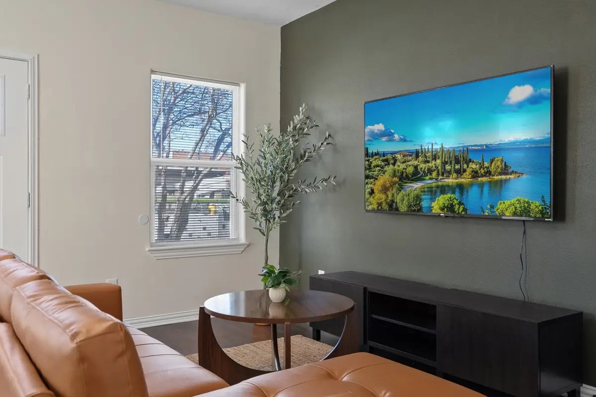 4216 E Side Avenue, Dallas, TX 75226 - #1