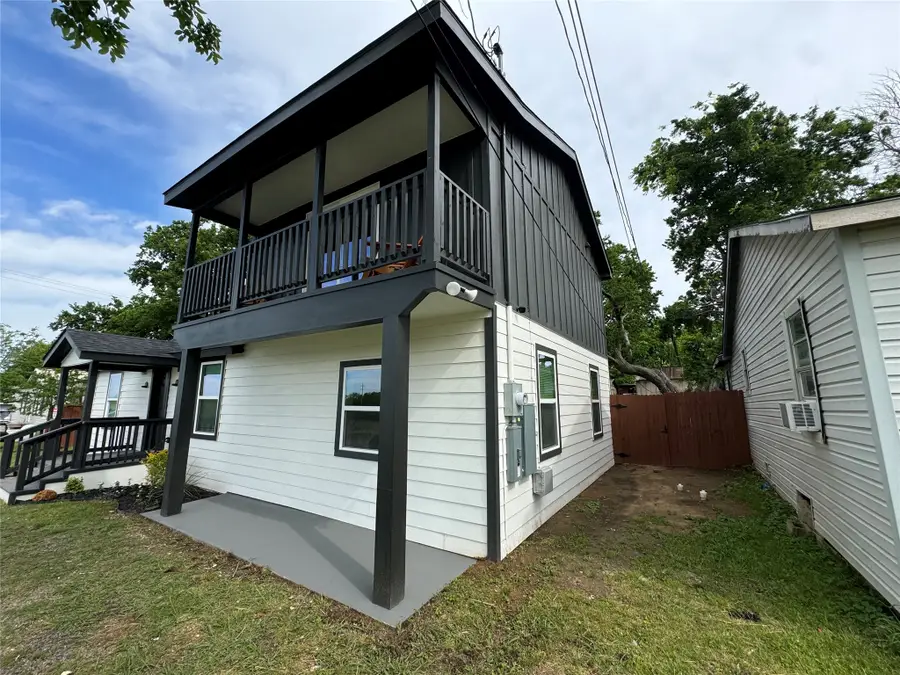 513 W South Street, Whitesboro, TX 76273 - #3