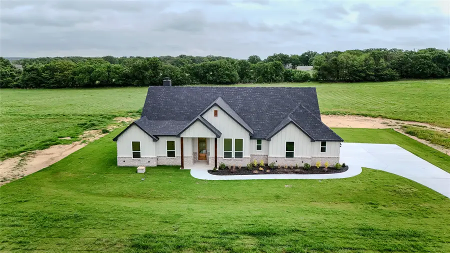 204 Sweetgrass Drive, Poolville, TX 76487 - #2