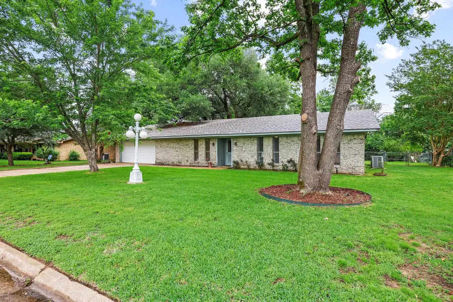 212 Lou Street, Sulphur Springs, TX 75482 - #2