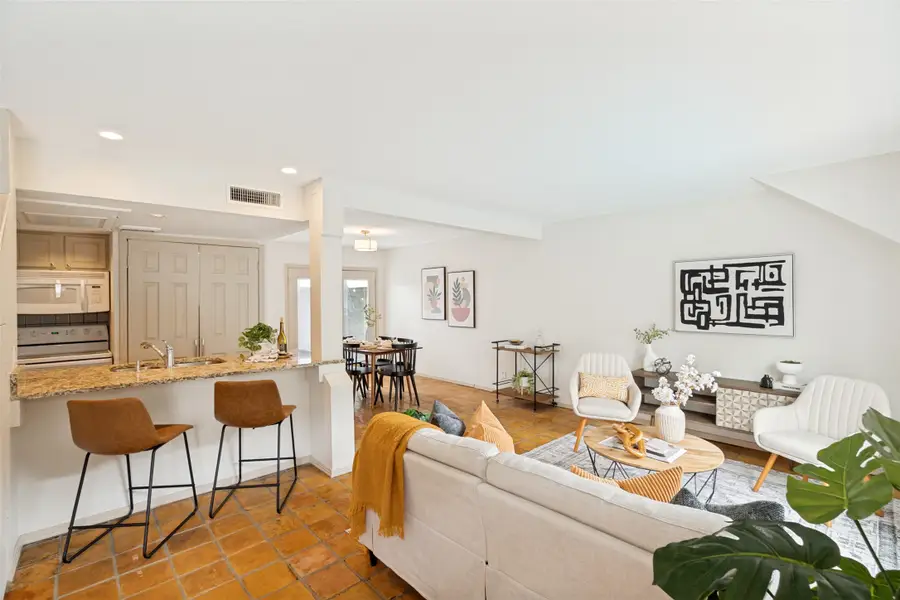 2710 Douglas Avenue #114, Dallas, TX 75219 - #3