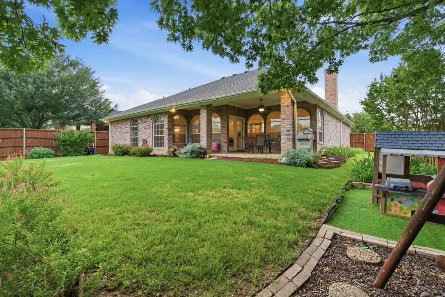 541 Crickett Way, Grand Prairie, TX 75052 - #3