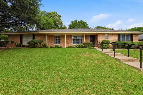 5208 Westhaven Drive, Fort Worth, TX 76132