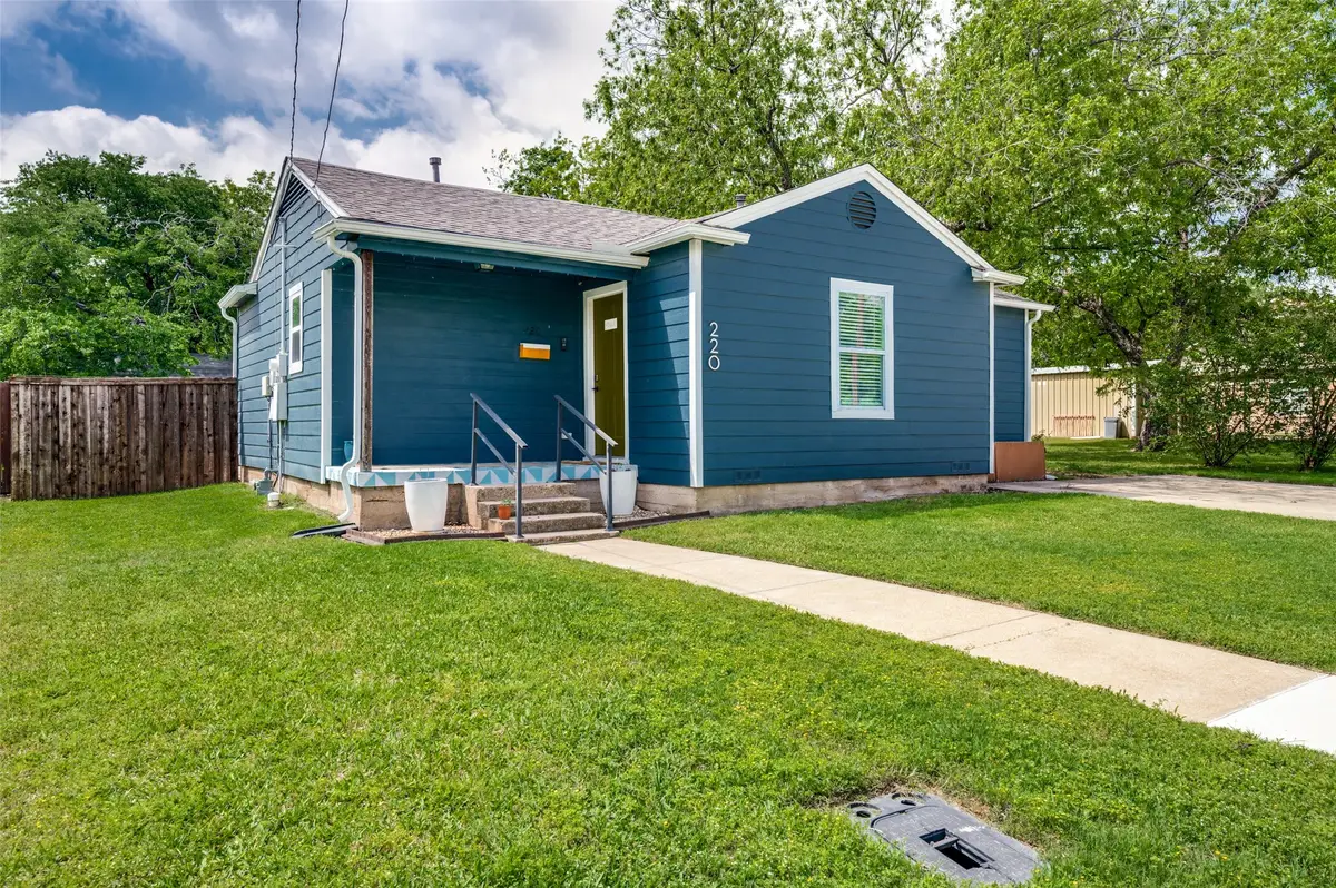 220 W College Street, Lewisville, TX 75057 - #1