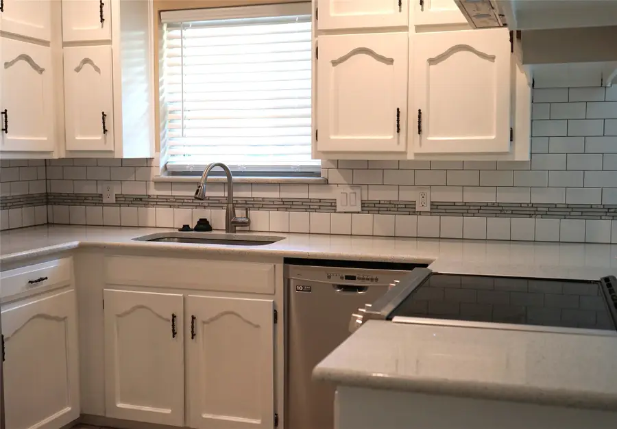 3221 Elkhart Court, Arlington, TX 76016 - #2