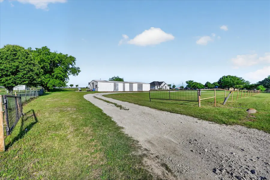 5130 Hillside Loop N, Justin, TX 76247 - #3