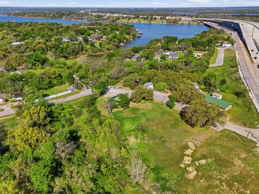 7019 Edgemere Place, Lake Worth, TX 76135 - #2