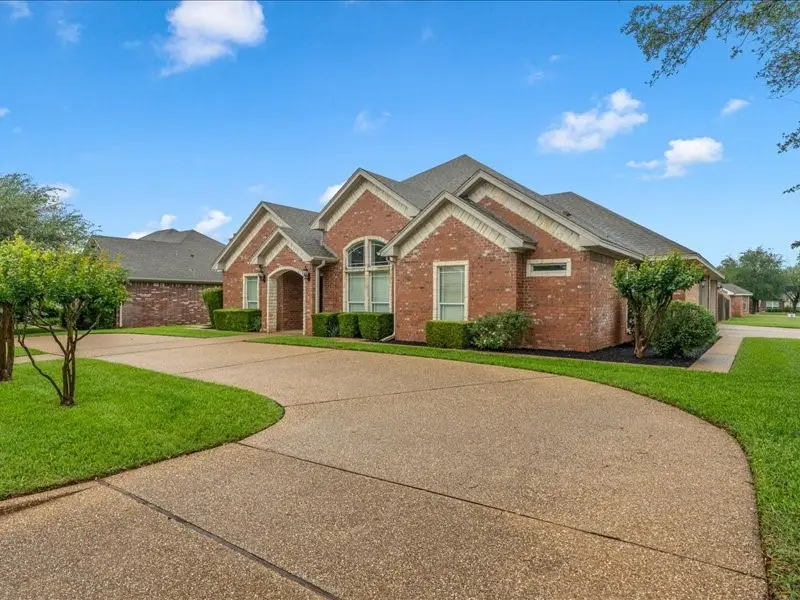 400 Oxford Hill Road, Hewitt, TX 76643 - #3