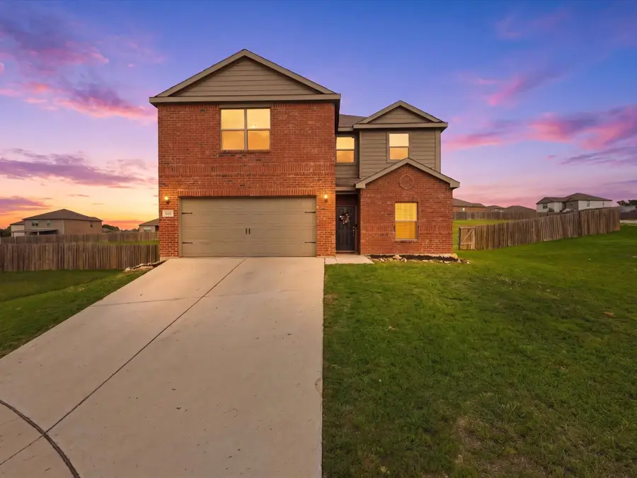 104 Saloon Cove W, Newark, TX 76071 - #2