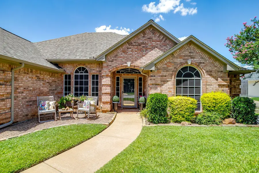 7732 Bridlewood Court, North Richland Hills, TX 76182 - #2