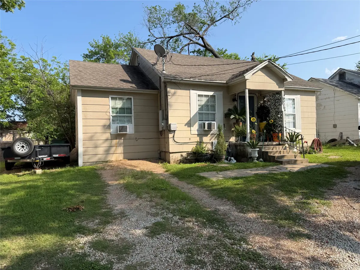 4102 Beverly Drive, Beverly Hills, TX 76711 - #1