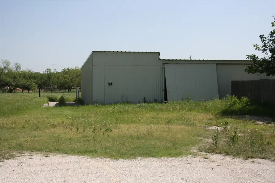 103 Wolf Circle, Graham, TX 76450 - #2