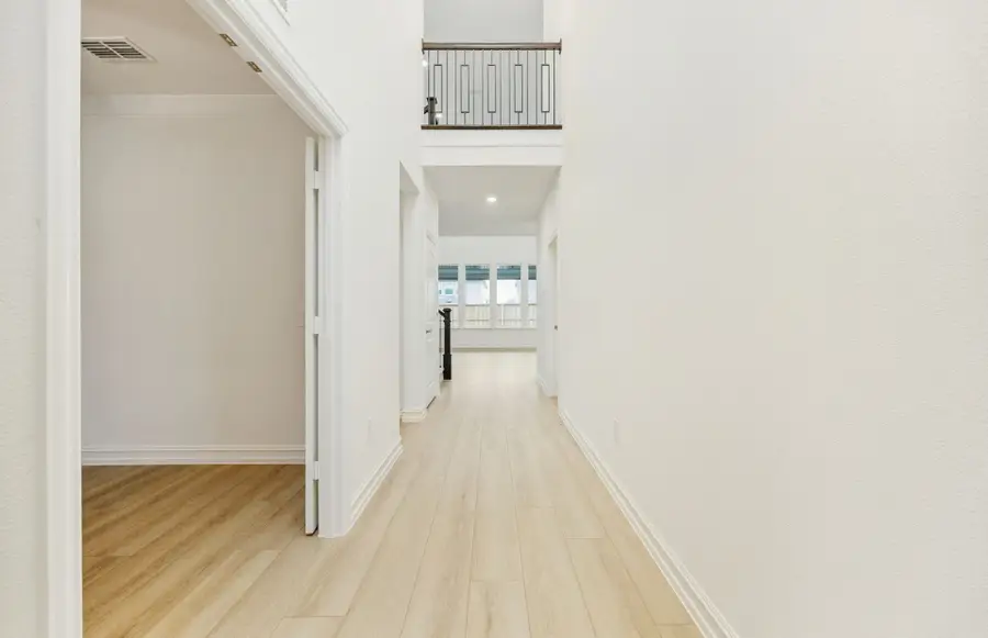 11173 Roxburgh Road, Fort Worth, TX 76052 - #2